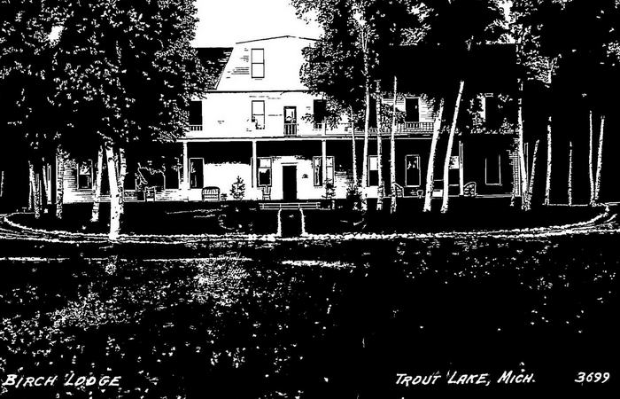 Birch Lodge (Birch Lodge Motel) - Old Postcard (newer photo)
